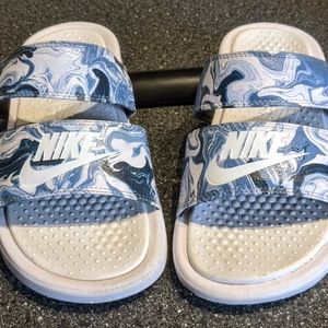 Nike slides for women